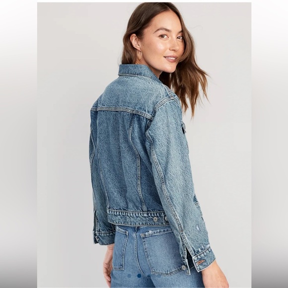 Old Navy Women’s Size M Jacket Classic Denim Blue Trucker Jean Pockets Western - Picture 2 of 15